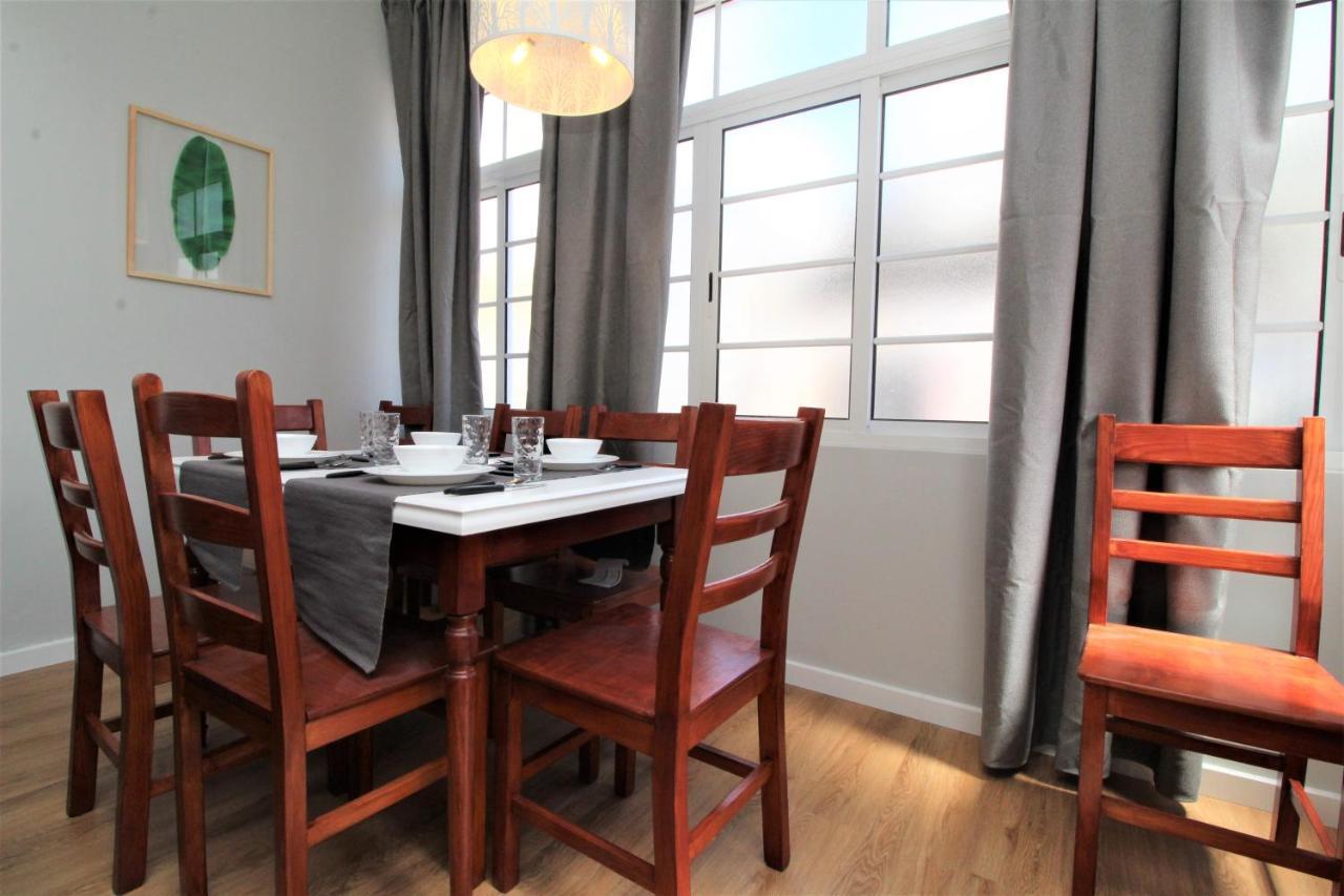 Sunny House Few Minutes From City Center ฟุงชาล ภายนอก รูปภาพ